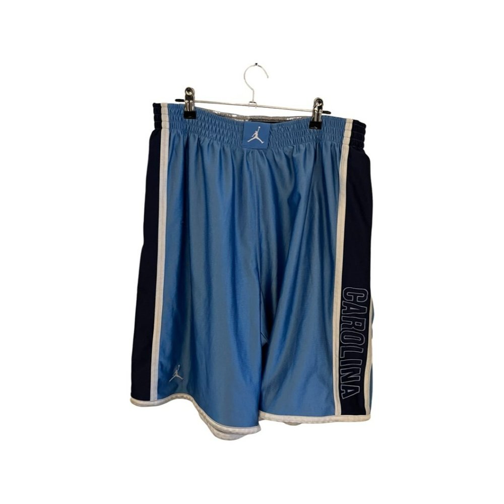Vintage Tar Heels Basketball Shorts - Size L/Xl
